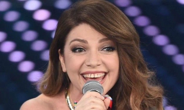 Cristina D’Avena confessa: “Sognavo di fare il medico… Poi mi chiamarono per I Puffi”