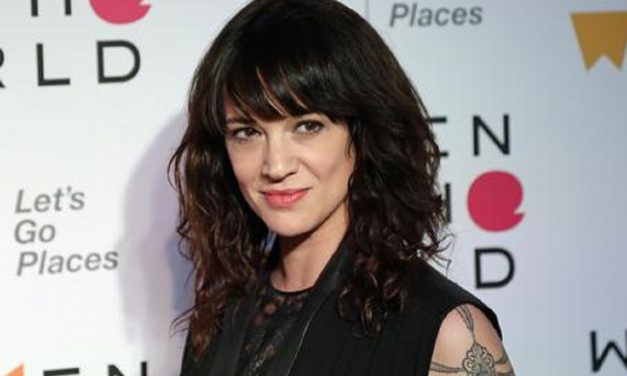 Asia Argento: “X Factor? Un tempo pagava di più. ora prendono gli scappati di casa. L’intervista a Belve? Ero a disagio, avevo smesso di bere da 2 settimane!”