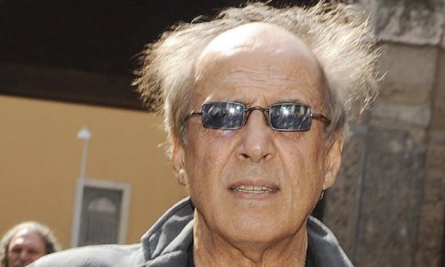 Adriano Celentano: “Sono rinchiuso dentro casa da un anno”