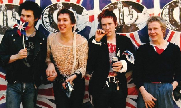 Sex Pistols: Danny Boyle realizzerà la serie tv sulla storica band punk rock