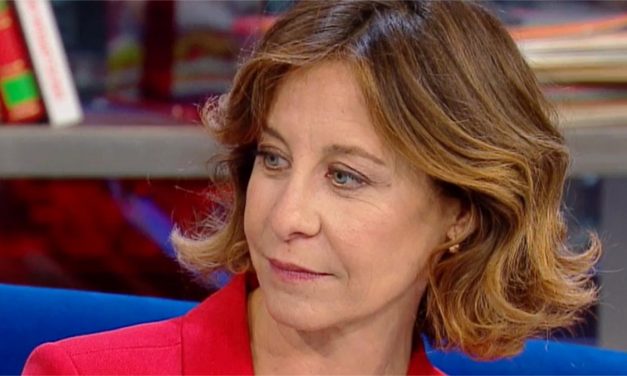 Carlotta Natoli ricorda il padre Piero Natoli: “In alcuni personaggi mi capita di citarlo, faccio un po’ papà”