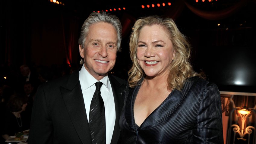 Il metodo Kominsky: Michael Douglas e Kathleen Turner di nuovo riuniti nella 3° stagione