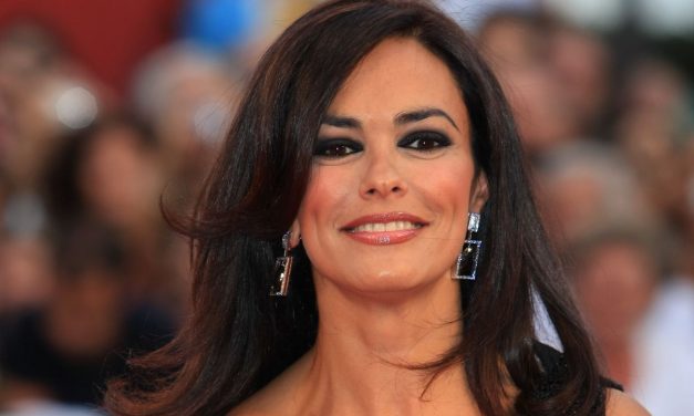 Maria Grazia Cucinotta: “Ho subito un’aggressione e sono riuscita a scappare, ma la paura mi è rimasta dentro le ossa”