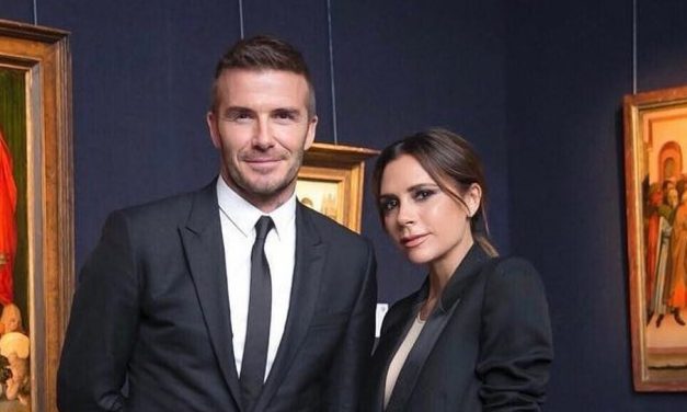 Victoria Beckham: “Un tempo era divertente uscire e essere inseguiti dai paparazzi, vestirsi sapendo di essere fotografati. Oggi non è più così”