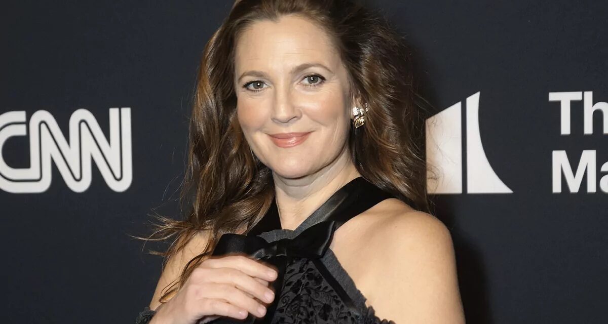 Drew Barrymore, arrestato lo stalker che l’ha inseguita sul palco e che ha cercato di introdursi nella sua villa