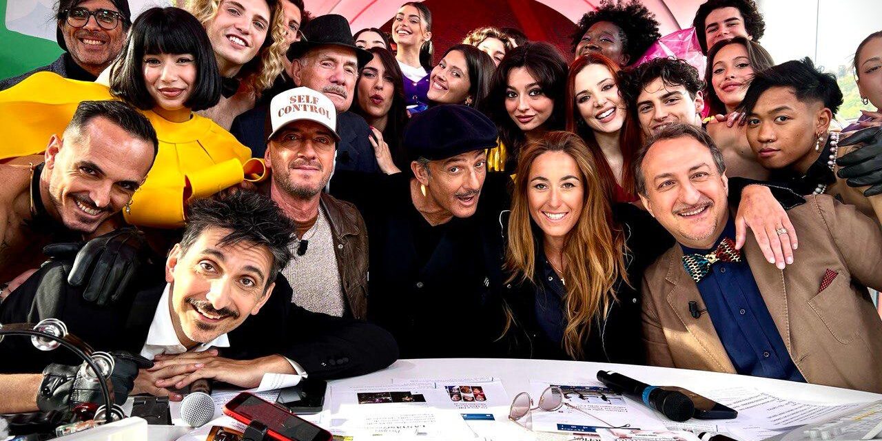 ‘VIVA RAI2!’, Fiorello scherza sui David di Donatello: “Distrutti da Biggio, l’Attila della tv. Chiamatelo per il premio Strega o per Sanremo!”