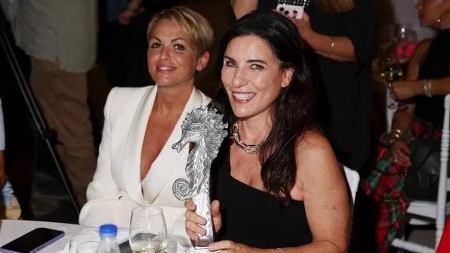 Francesca Pascale: “Paola Turci? Sto attraversando un grande dolore, ma ho deciso io di allontanarmi. Berlusconi? La persona più importante della mia vita”