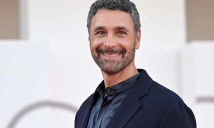 Raoul Bova: “Il cinema mi ha salvato dopo la delusione nel nuoto. Lina Wertmüller? Mi insegnò a baciare perché il bacio era una cosa molto cinematografica e delicata”