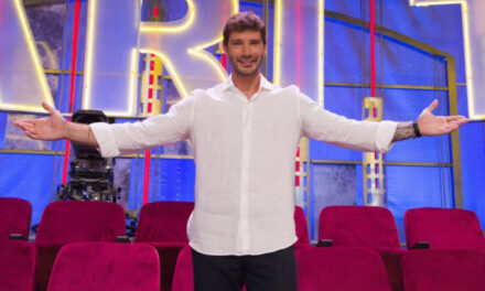 Stefano De Martino: “Affari tuoi? Ho passato l’estate a provare e riprovare. Amadeus? L’ho sentito e ci siamo confrontati”