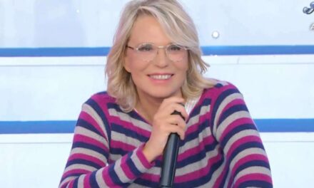 Maria De Filippi: “Mi chiamano regina, ma è un attimo che si cade dal trono. Il declino capita a tutti, ad un certo punto vai giù! Portobello? E’ la mamma di tutti i programmi”