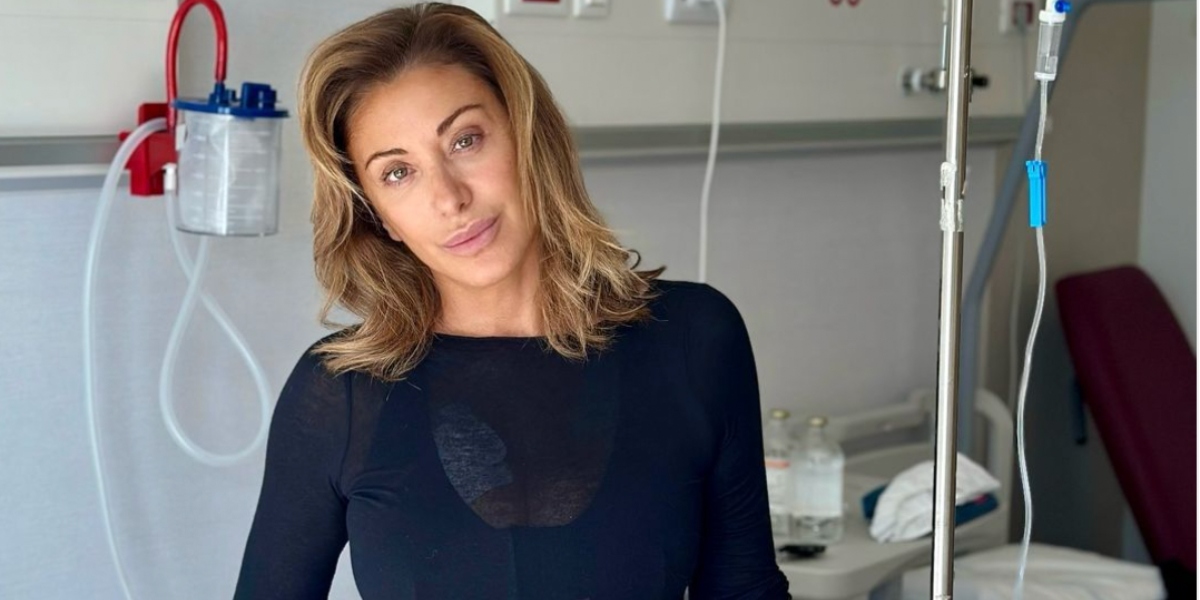 Sabrina Salerno: “Tra poche ore entrerò in sala operatoria per un intervento al seno a causa di un nodulo maligno”