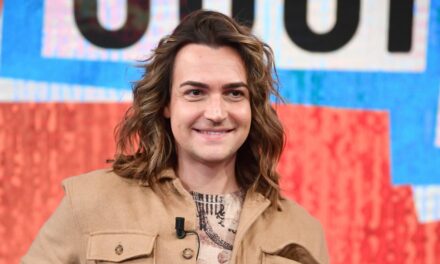 Valerio Scanu: “La maggior parte degli stonati oggi fa il cantante. Anche perché adesso con questo autotune cantano un po’ tutti”