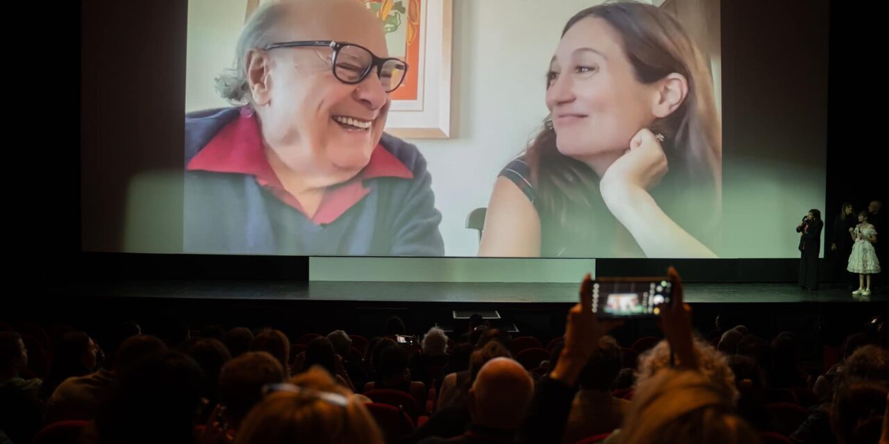 Danny DeVito e l’amore per l’Italia: “Tutto nella nostra famiglia parla dell’Italia”