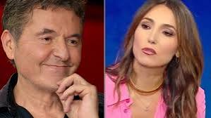 Caterina Balivo contro Teo Mammucari: “Qui a ‘La volta buona’ non si è mai visto come ospite. Voleva soldi, soldi, soldi!”