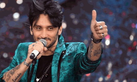 Fabrizio Moro su Sanremo: “Non mi va di fare sala d’attesa con ragazzini che hanno pubblicato un solo singolo. Il cantautorato della mia generazione sta per essere soppresso!”