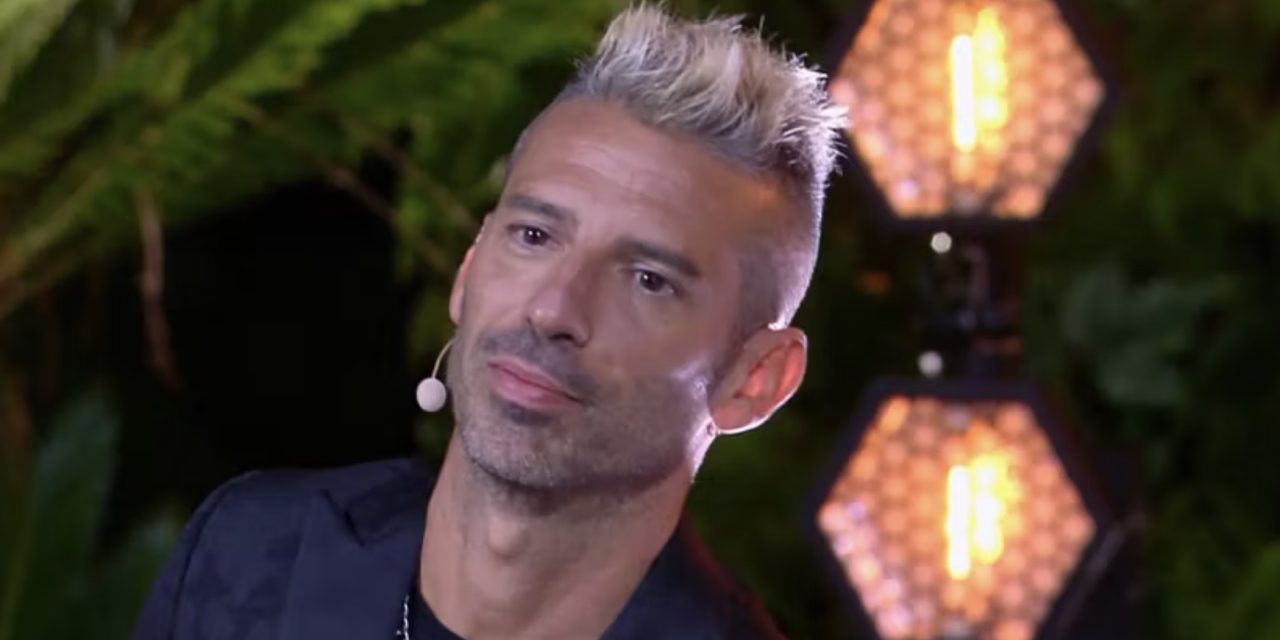 Marco Melandri fuori da La Talpa: “Non ero pronto per questo gioco”