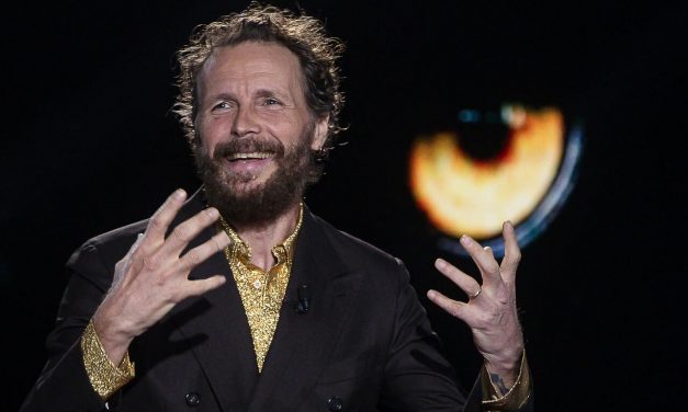 Jovanotti: “Con le donne prima della fama ero un fallimento totale. Pensai di avercela fatta quando sentii una mia canzone arrivare da una radio”